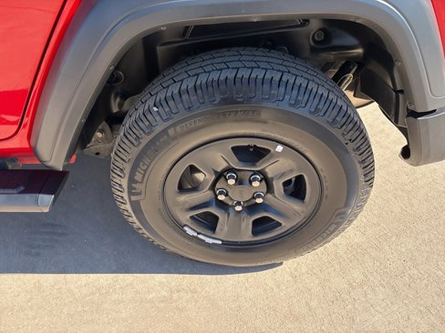 Used 2019 Jeep Wrangler Unlimited Sport image 10