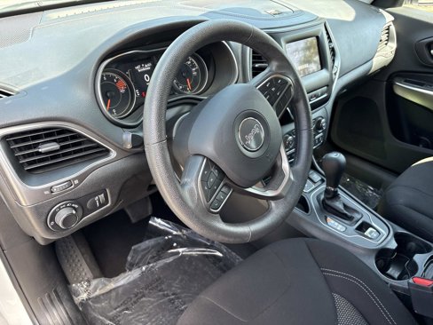 Used 2021 Jeep Cherokee Latitude image 15