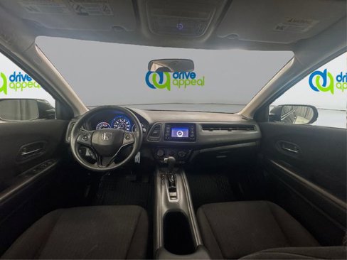 Used 2018 Honda HR-V LX image 26