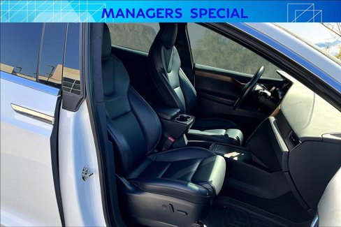 Used 2020 Tesla Model X Long Range image 7