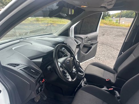 Used 2017 Ford Transit Connect XL image 31