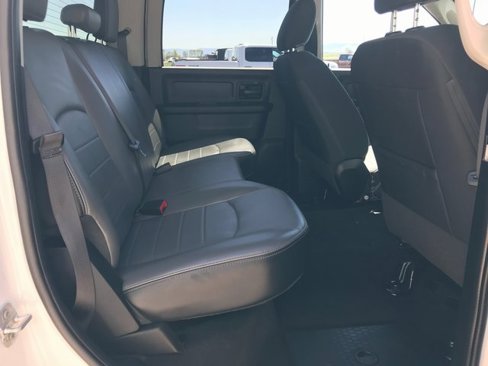Used 2021 RAM 1500 4x4 Crew Cab Classic w/ Protection Group image 17