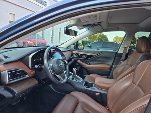 Used 2022 Subaru Outback Touring w/ Tech Package 2 image 4