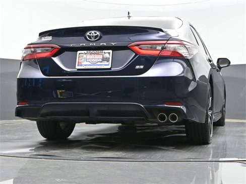 Used 2022 Toyota Camry SE image 25