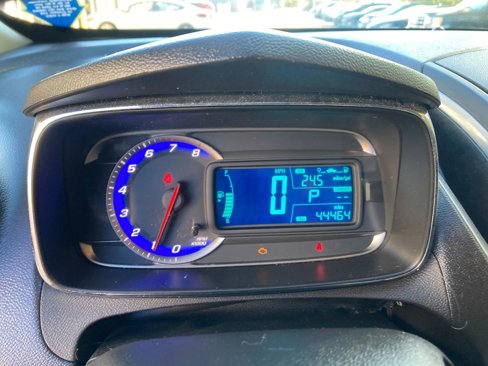 Used 2016 Chevrolet Trax LT w/ LT Sun and Sound Package image 19