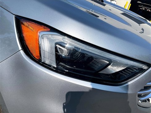 Used 2022 Ford Edge SEL image 30