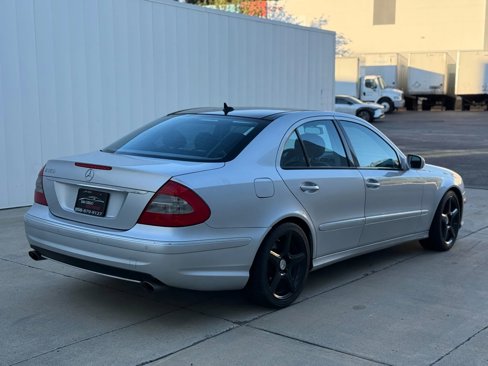 Used 2008 Mercedes-Benz E 350 Sedan image 10