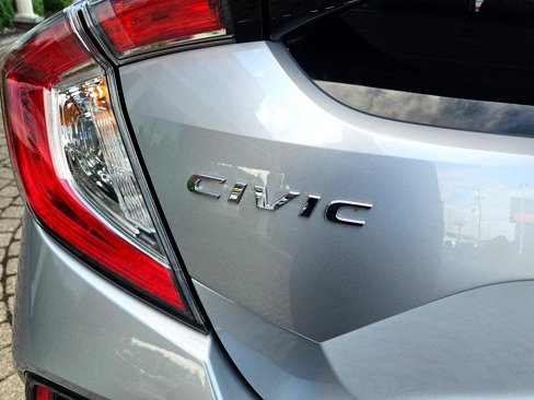 Used 2017 Honda Civic Sport image 29