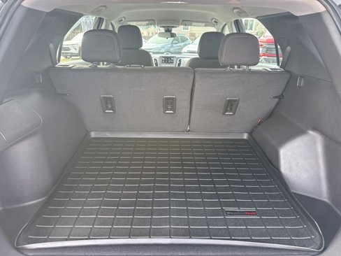 Used 2024 Chevrolet Equinox LS image 11