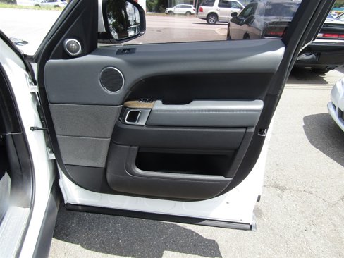 Used 2015 Land Rover Range Rover Sport HSE image 22