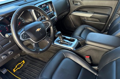 Used 2015 Chevrolet Colorado LT w/ Luxury Package image 12