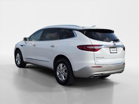 Used 2020 Buick Enclave Essence image 4