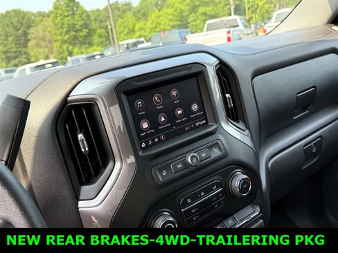 Used 2021 Chevrolet Silverado 1500 Custom w/ Safety Confidence Package image 16