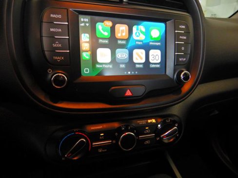 Used 2021 Kia Soul S image 2