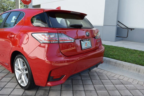 Used 2016 Lexus CT 200h w/ Navigation Package image 18