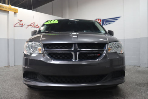 Used 2020 Dodge Grand Caravan SE w/ UConnect Hands-Free Group image 8