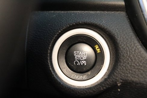 Used 2015 Chrysler 200 LX image 18