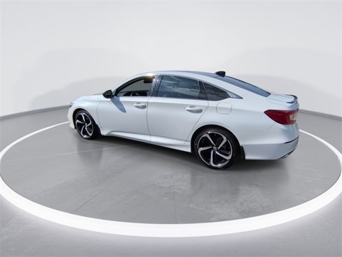 Used 2022 Honda Accord Sport image 5
