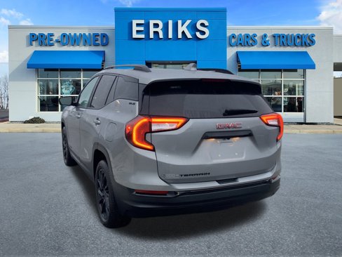 Certified 2023 GMC Terrain SLE w/ Driver Convenience Package image 8