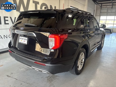 Used 2023 Ford Explorer XLT w/ Equipment Group 202A image 31