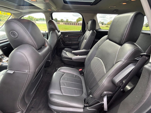 Used 2016 GMC Acadia Denali image 14