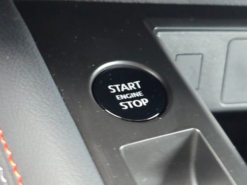 New 2025 Nissan Kicks SR w/ SR Premium Package image 33