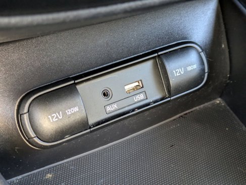 Used 2015 Kia Soul + image 20