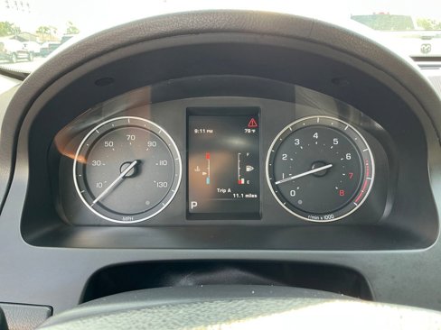 Used 2013 Land Rover LR2 image 15
