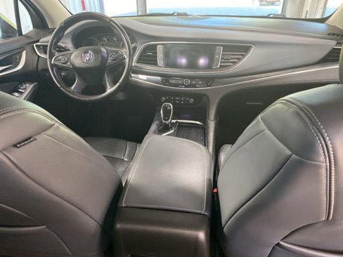 Used 2020 Buick Enclave Essence w/ Sport Touring Edition image 5