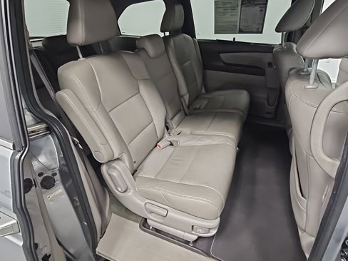 Used 2016 Honda Odyssey EX-L image 33