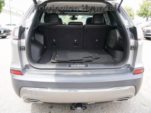 Used 2019 Jeep Cherokee Limited image 12