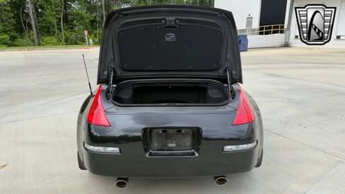 Used 2007 Nissan 350Z Touring image 11