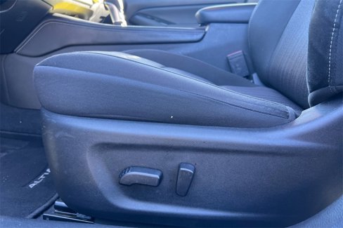 Used 2023 Nissan Altima 2.5 SV image 17