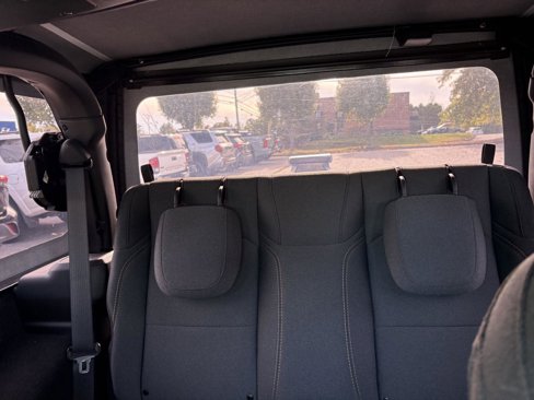 Used 2025 Jeep Wrangler Sport image 22