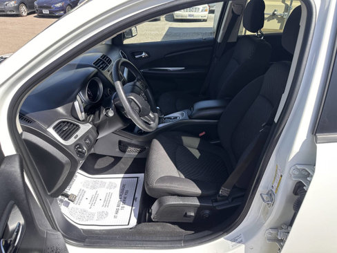 Used 2013 Dodge Journey SXT w/ Flexible Seating Group image 10