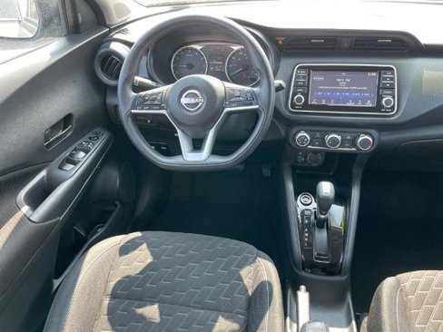 Certified 2022 Nissan Kicks S image 9
