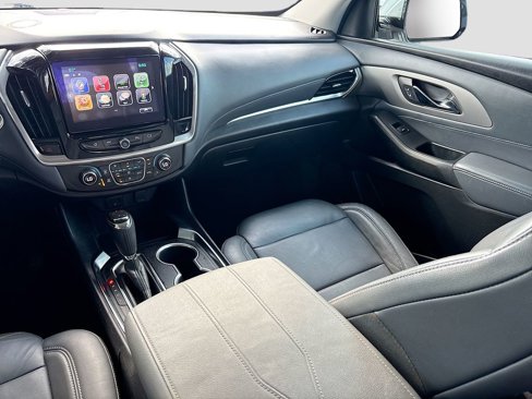 Used 2018 Chevrolet Traverse LT image 25