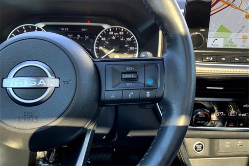 Used 2023 Nissan Rogue SL w/ SL Premium Package image 19