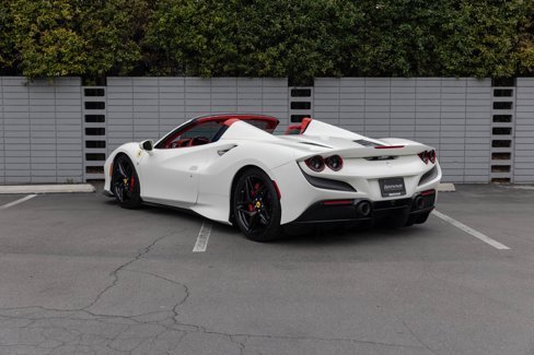 Used 2023 Ferrari F8 Tributo image 14