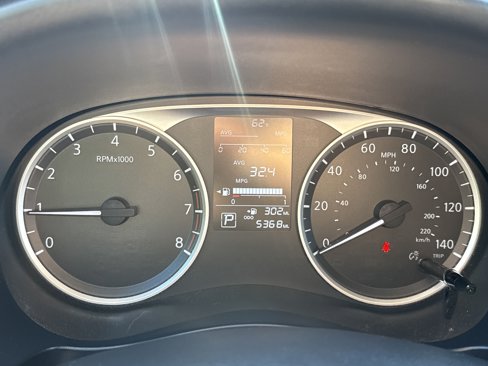Used 2024 Nissan Kicks S image 11