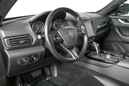 Certified 2022 Maserati Levante GT image 8
