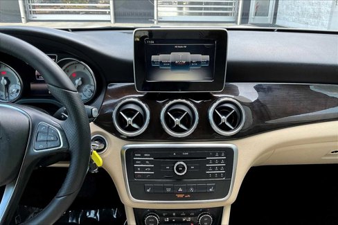 Used 2016 Mercedes-Benz GLA 250 image 6