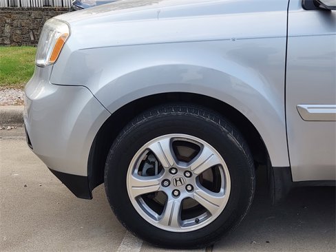 Used 2012 Honda Pilot EX image 11