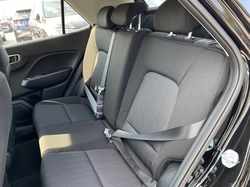 New 2025 Hyundai Venue SE image 22