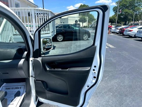 Used 2021 Nissan NV200 SV w/ Back Door Glass Package image 21
