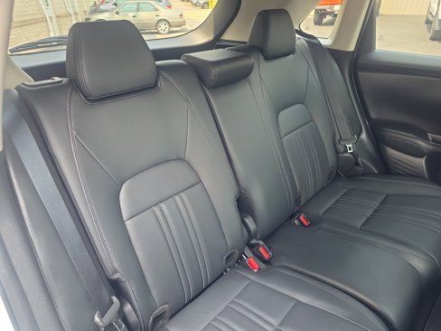 Used 2023 Honda HR-V EX-L image 14