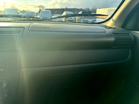 Used 2006 Dodge Stratus SXT image 14