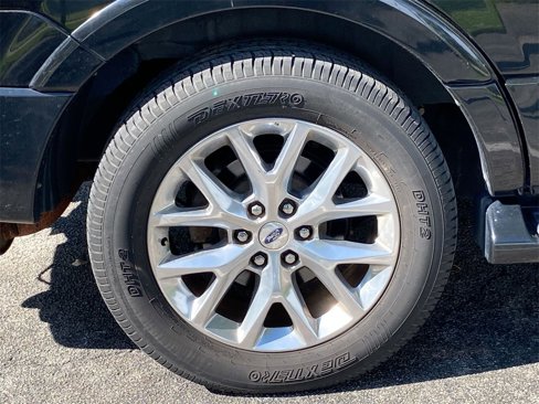 Used 2017 Ford Expedition Limited image 9