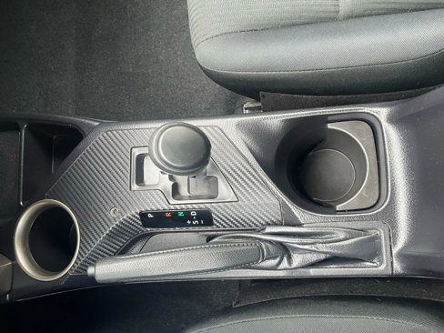 Used 2015 Toyota RAV4 LE image 10