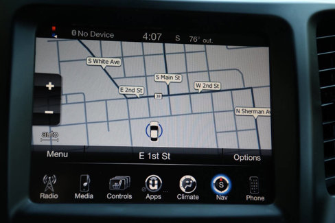 Used 2016 Jeep Cherokee Trailhawk w/ Cold Weather Group image 35